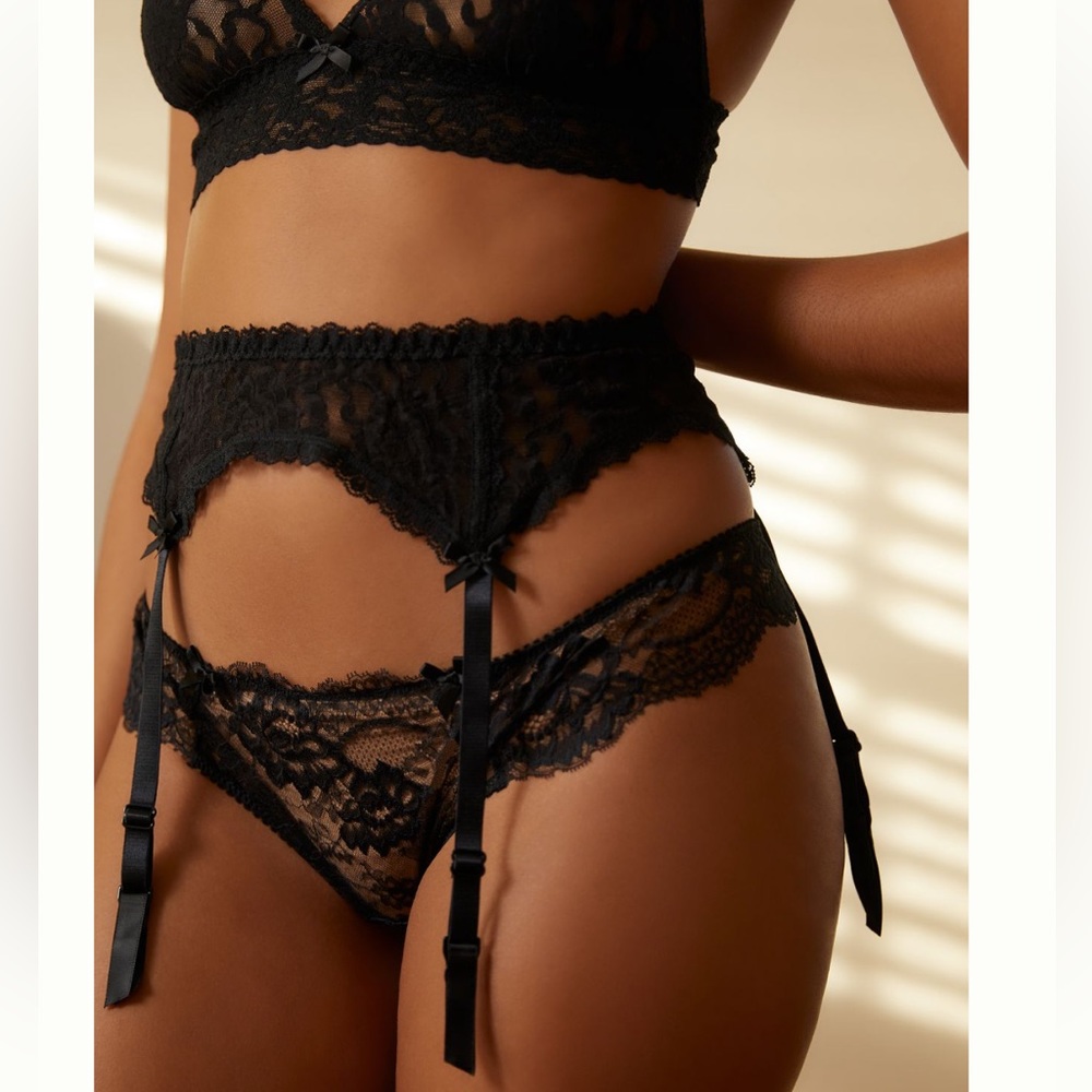 Lot of 3 HANKY PANKY AFTER MIDNIGHT Signature Lace Garter Black NWT
